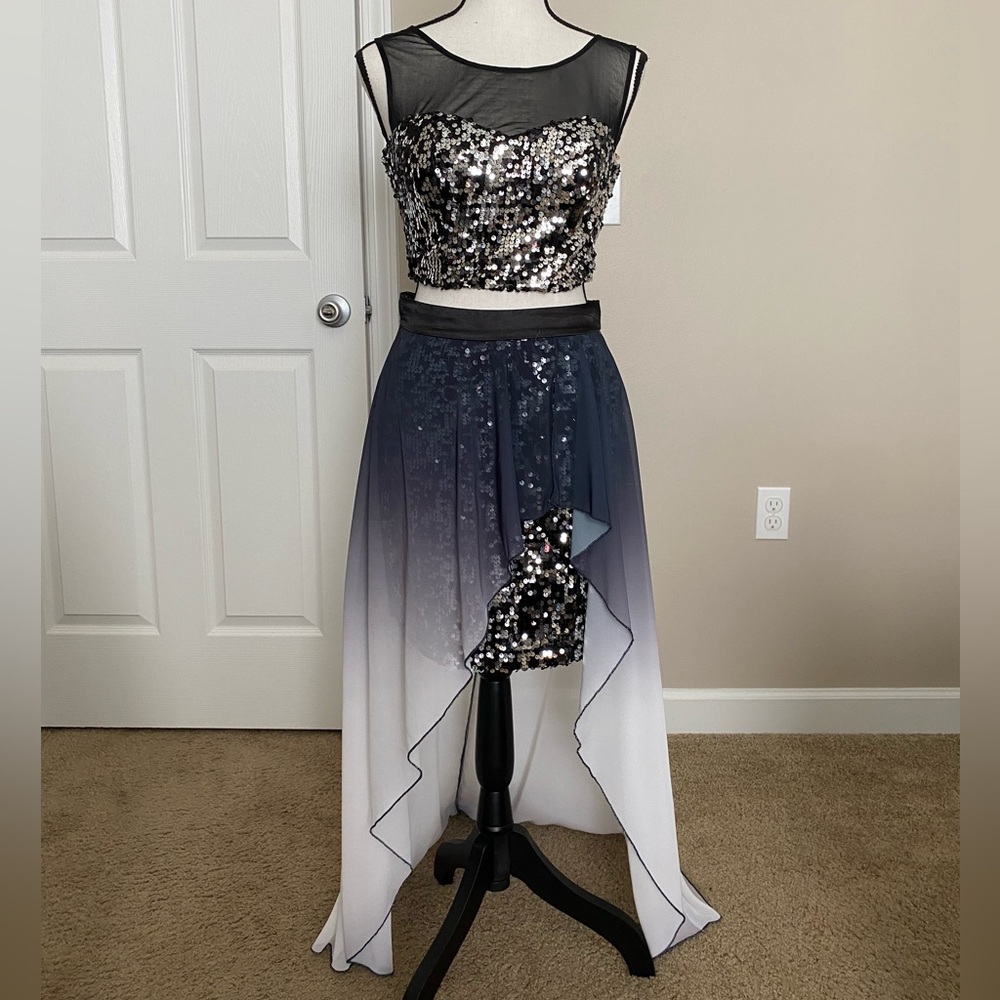 BEAUTIFUL two piece sequin formal/prom dress